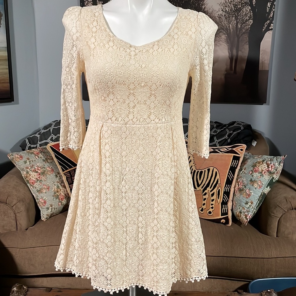 Miss Chievous Lace Cream Dress - M